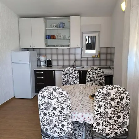 Guest house Lala 3*