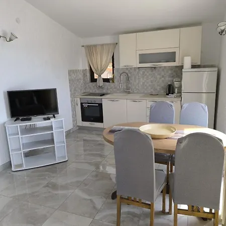 Lala Guest house