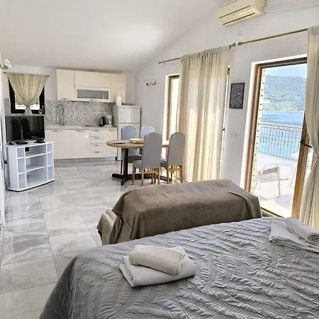 Lala Guest house
